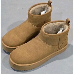 American Eagle "Hangout Booties" Tan Sherpa Fur Women's 7.5